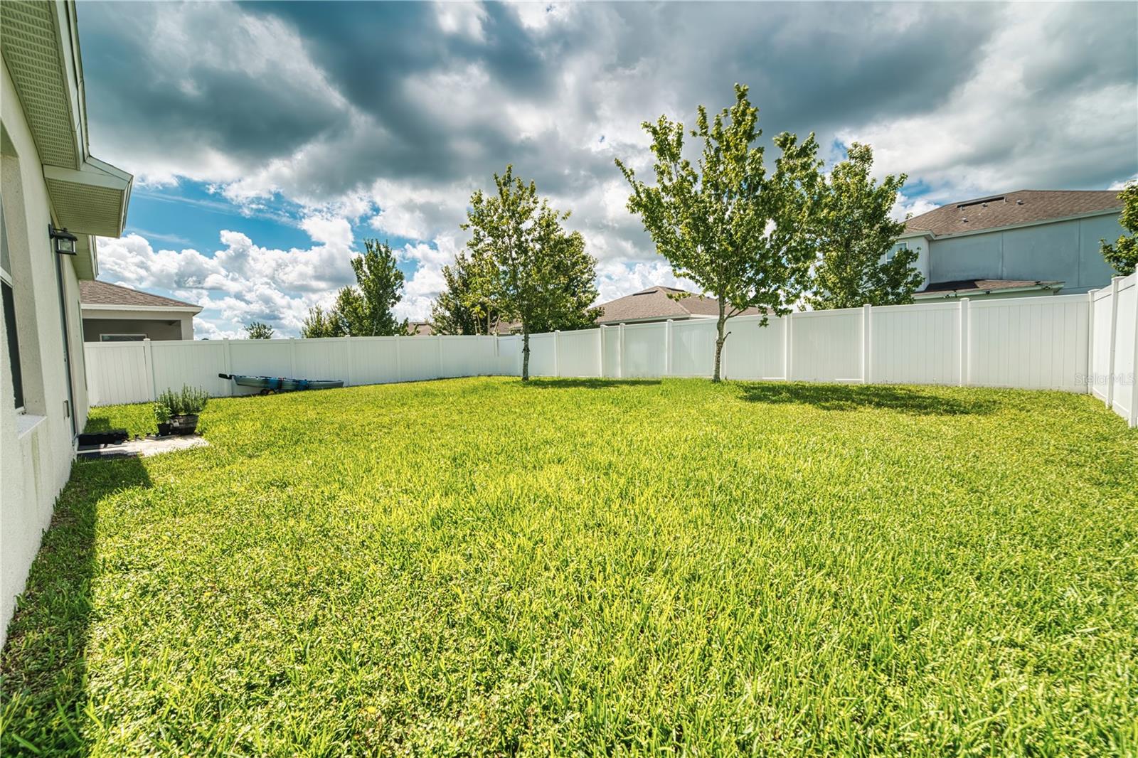 Image 33 of 39 For 1046 Wanderer Drive