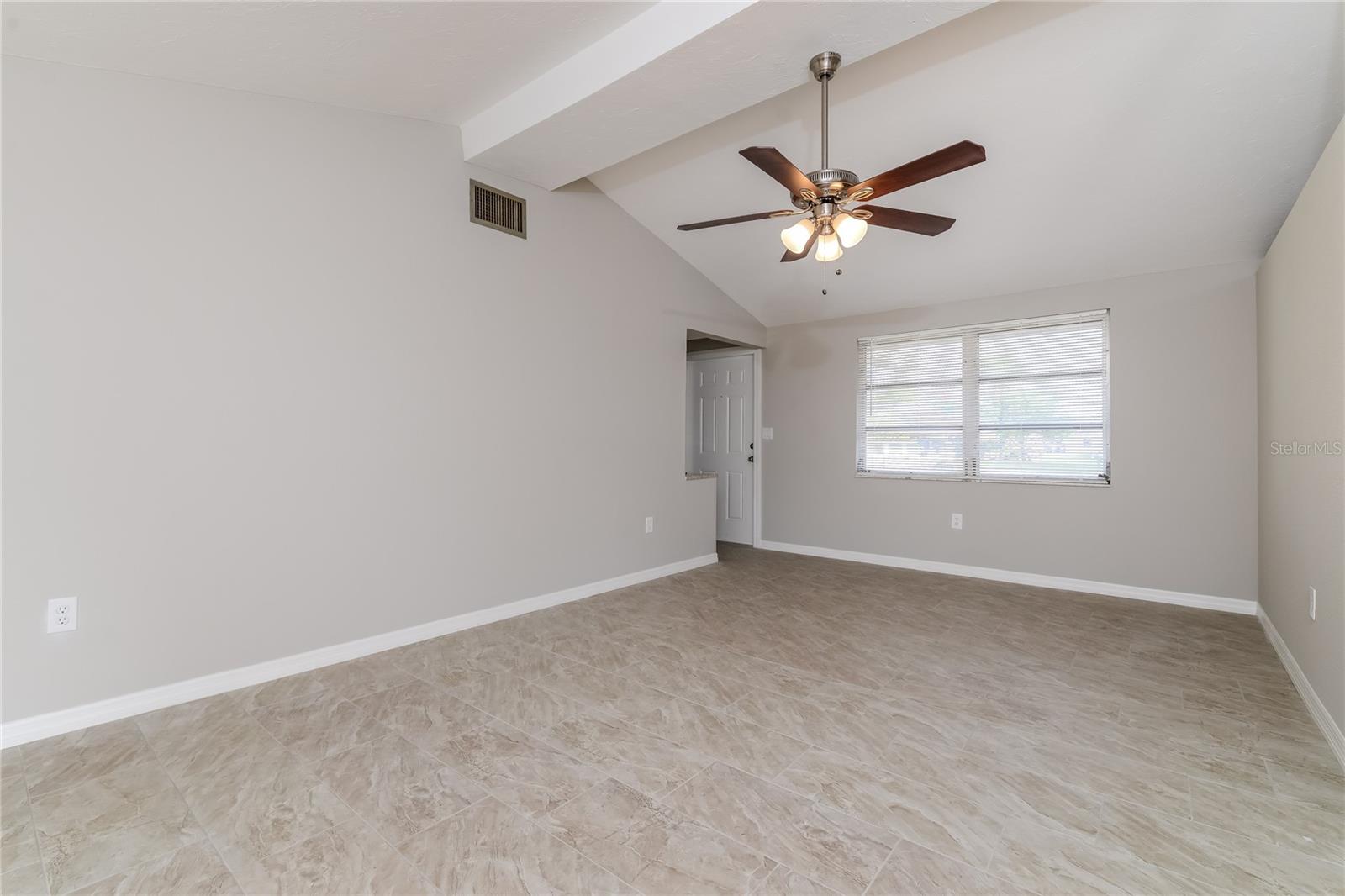 Image 7 of 16 For 2472 Waneta Drive