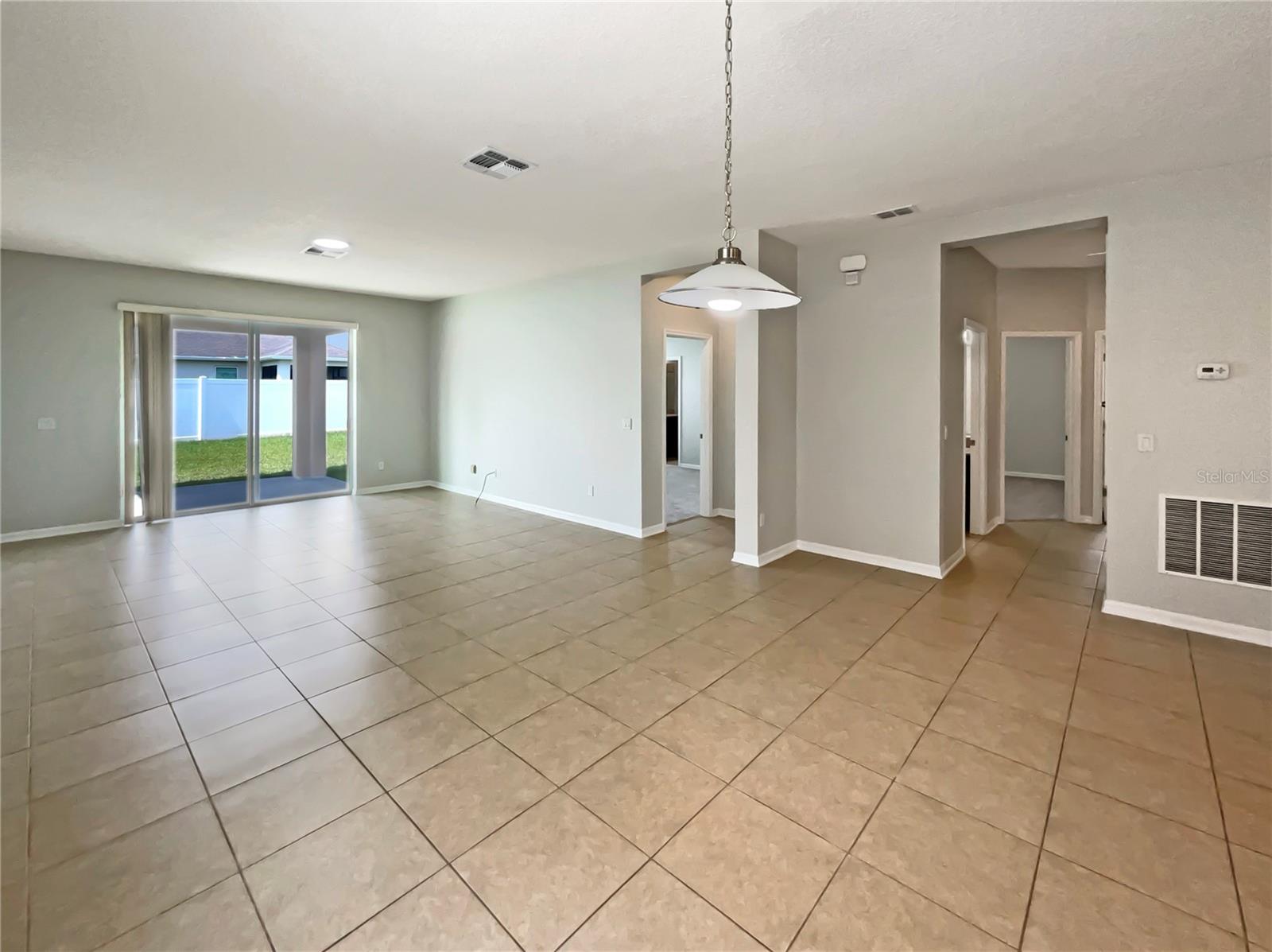 Image 13 of 31 For 2587 Isabela Terrace
