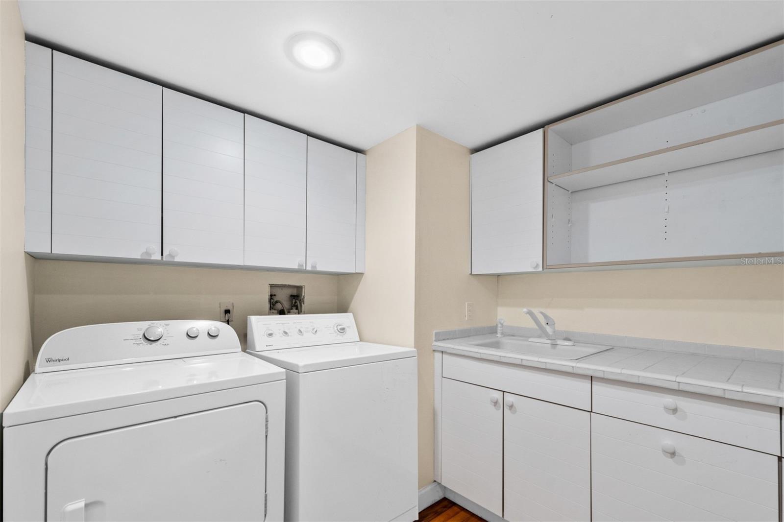 Image 13 of 30 For 960 Georgia Avenue