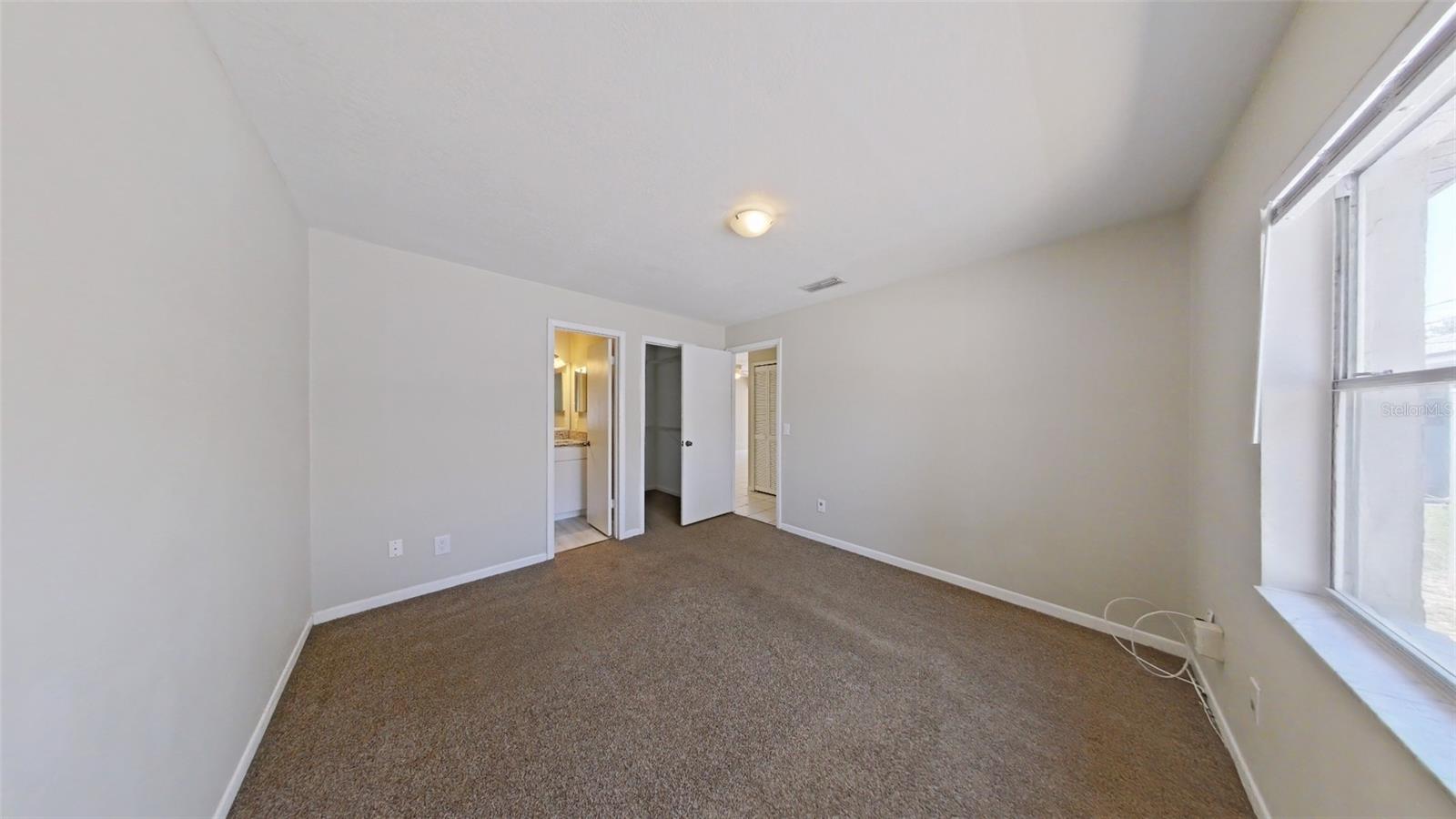 Image 9 of 10 For 3127 Center Street