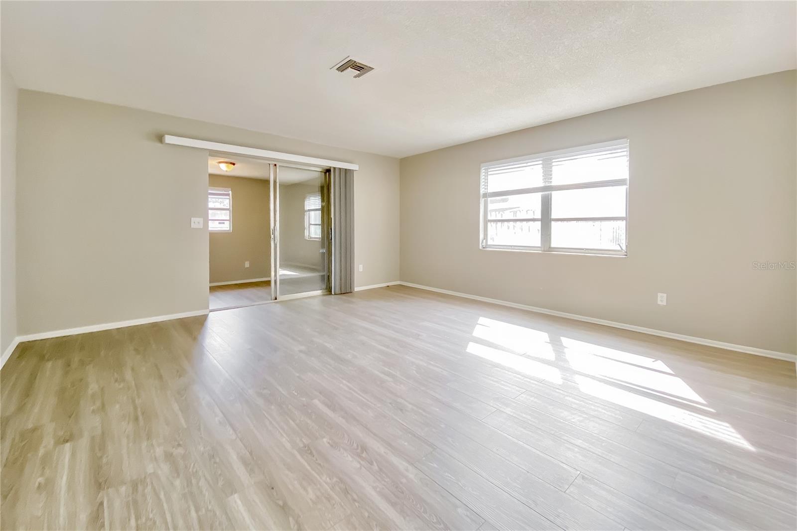Image 4 of 16 For 2154 17th Terrace Sw