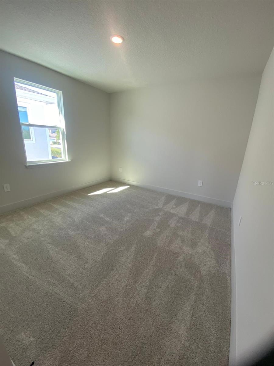 Image 8 of 15 For 9493 Emerald Berry Drive