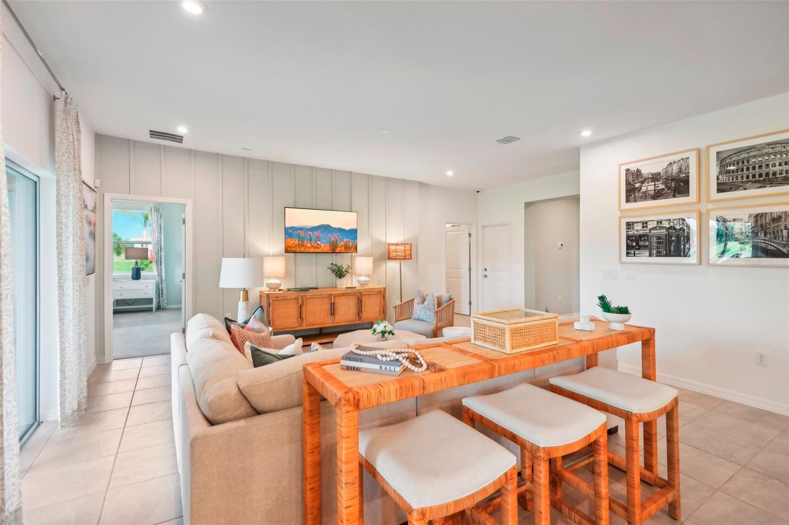 Image 4 of 47 For 12903 Trovita Drive