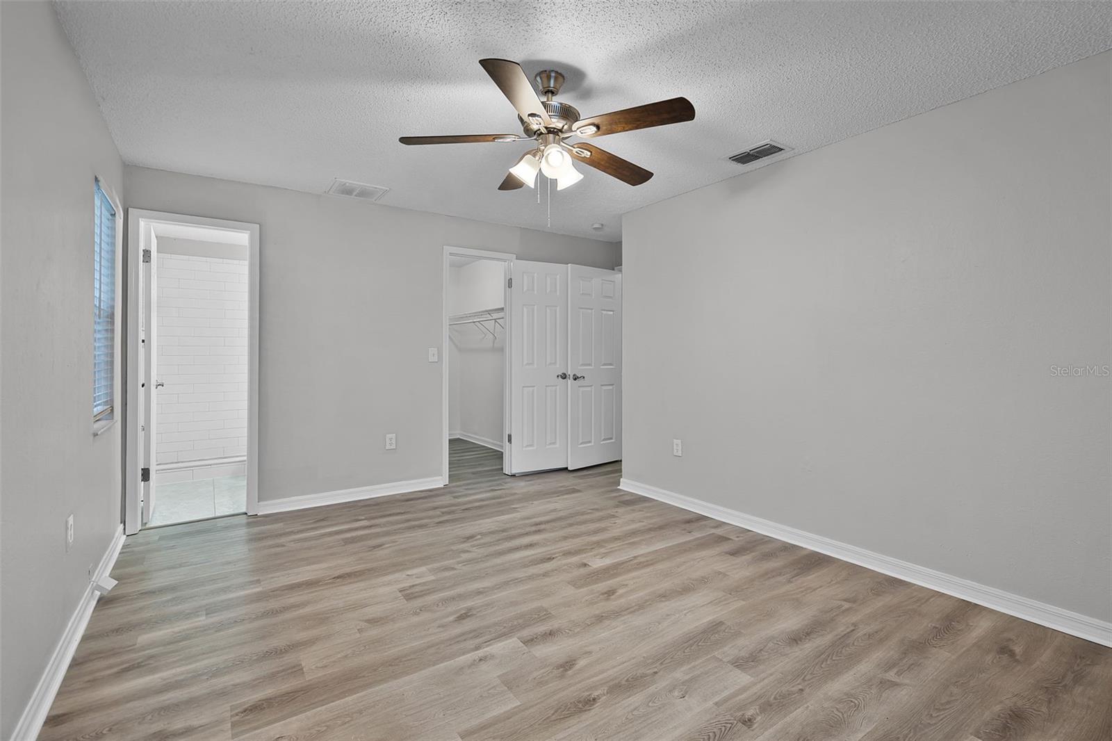 Image 17 of 41 For 7742 Antioch Drive