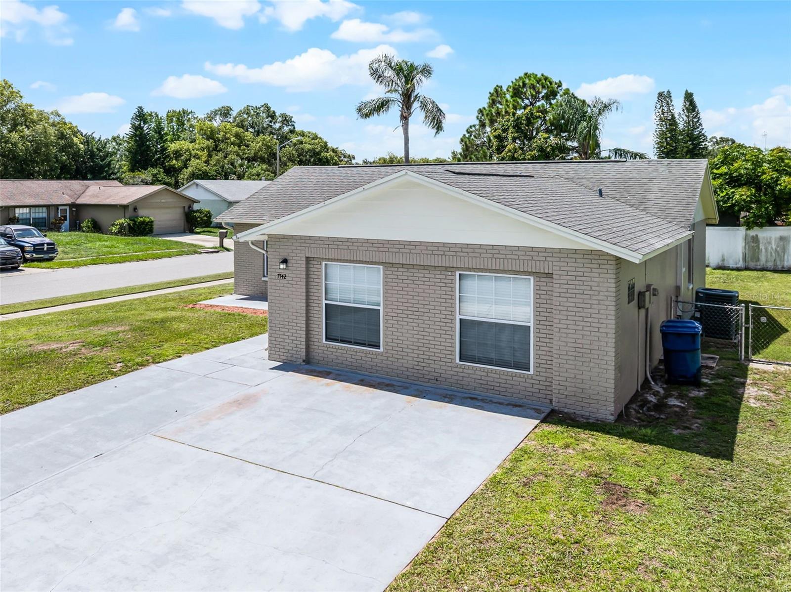 Image 5 of 41 For 7742 Antioch Drive