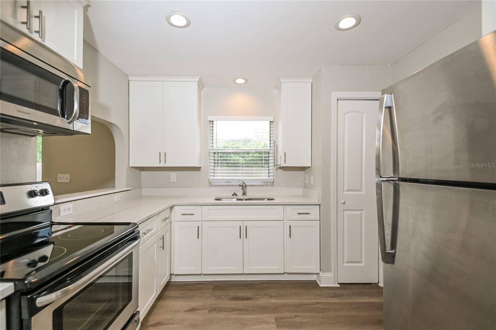 Image 7 of 16 For 2330 Northview Drive