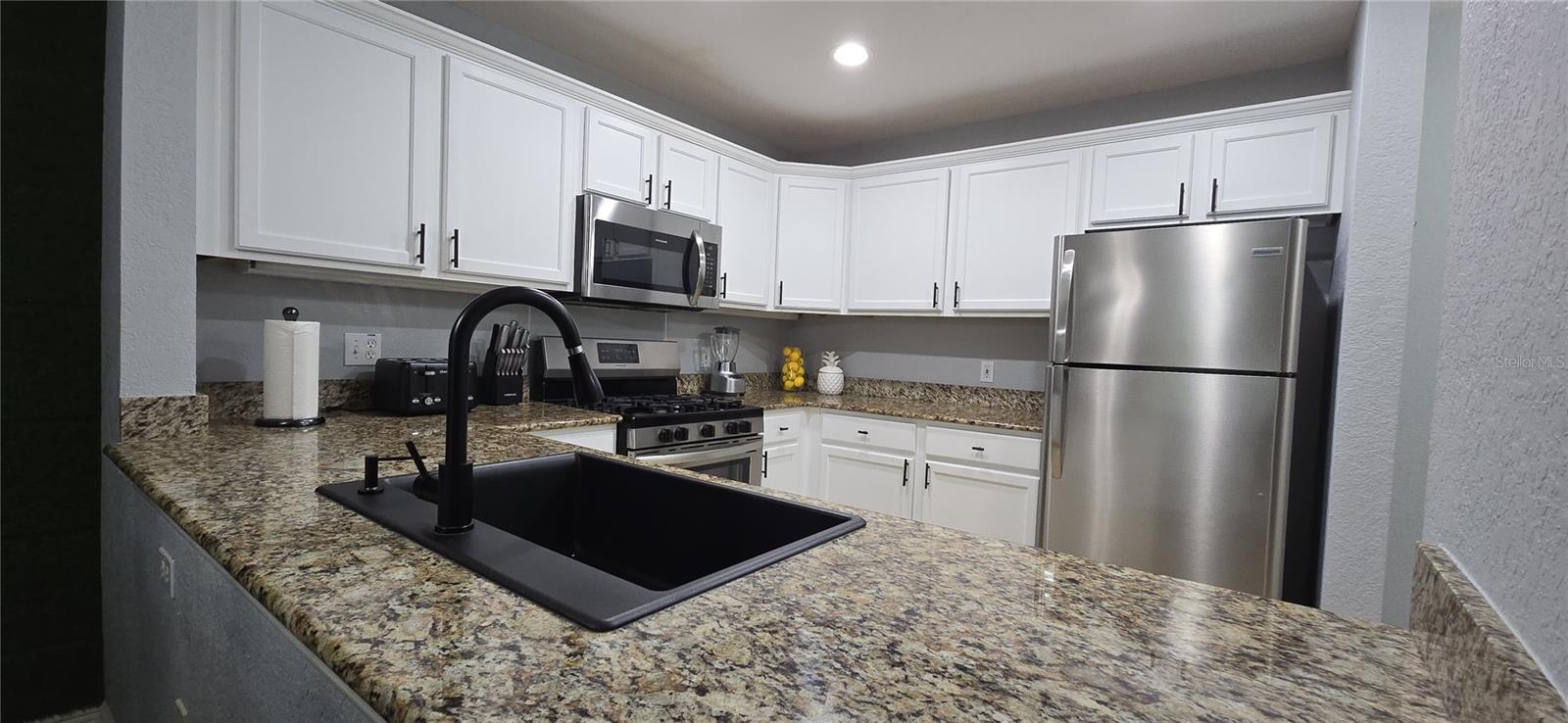 Image 13 of 27 For 1310 Seven Eagles Court 202