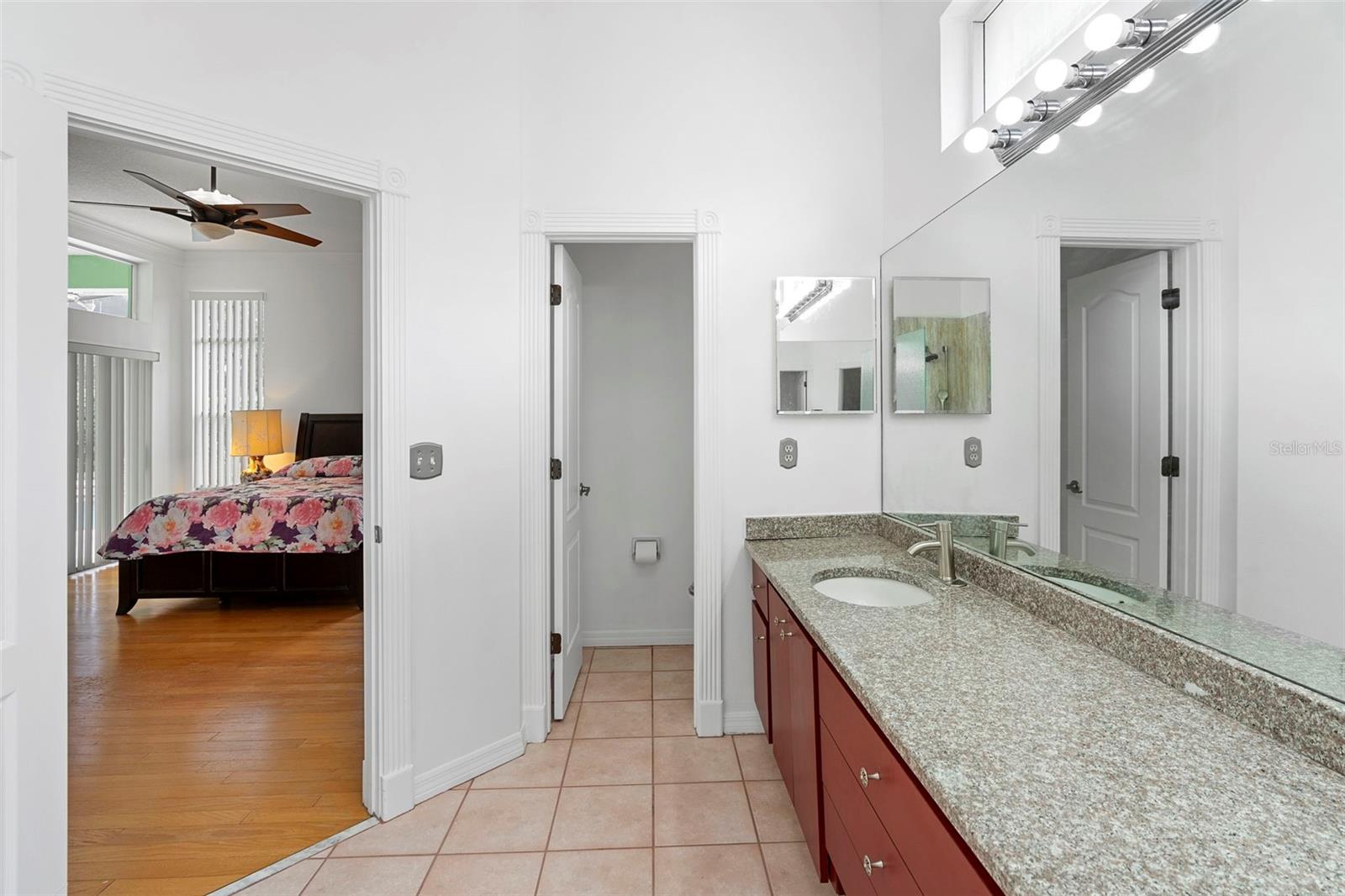 Image 17 of 39 For 8525 Buckley Court