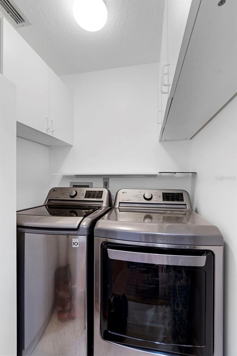Image 36 of 39 For 8525 Buckley Court