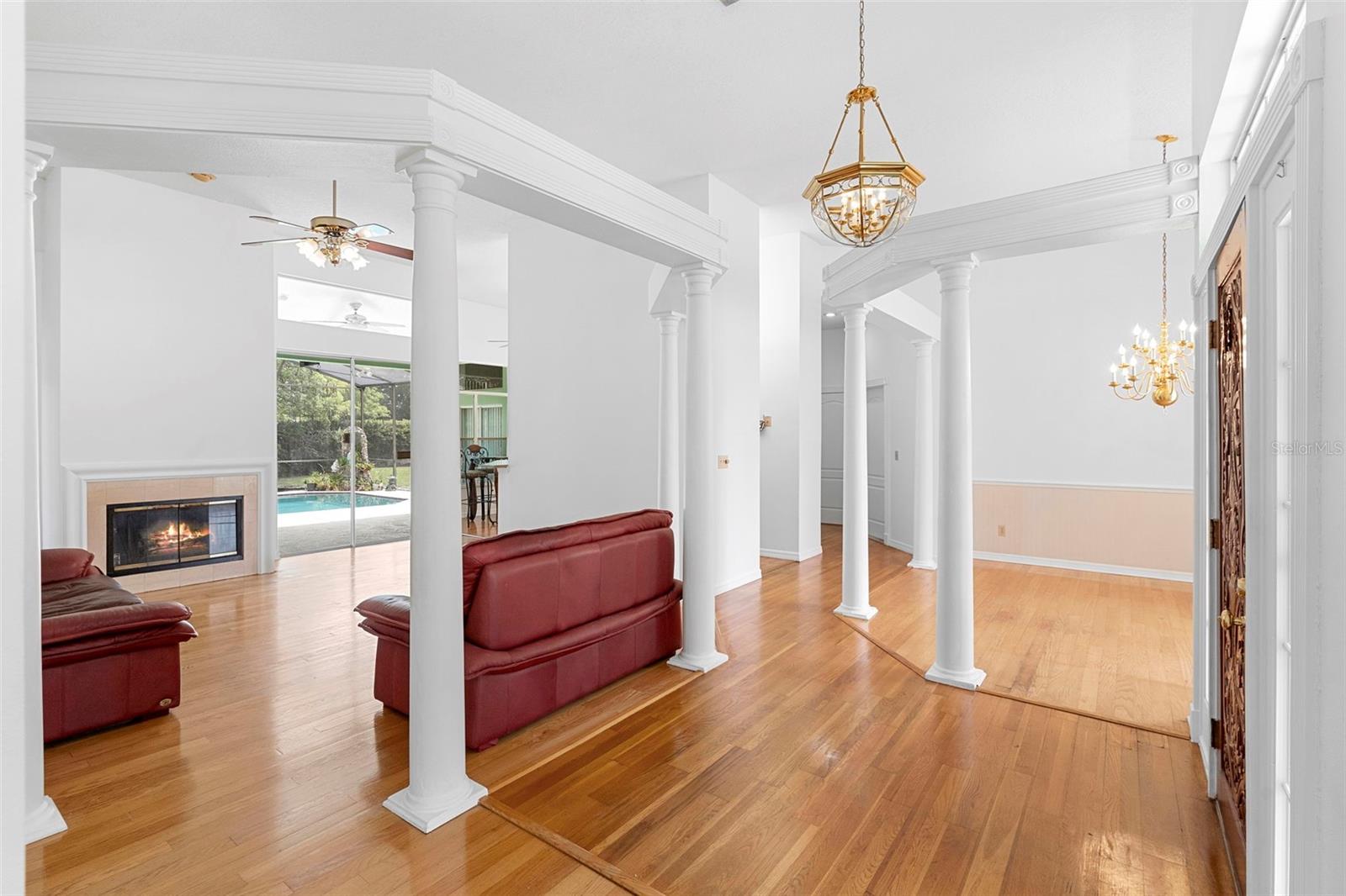 Image 8 of 39 For 8525 Buckley Court