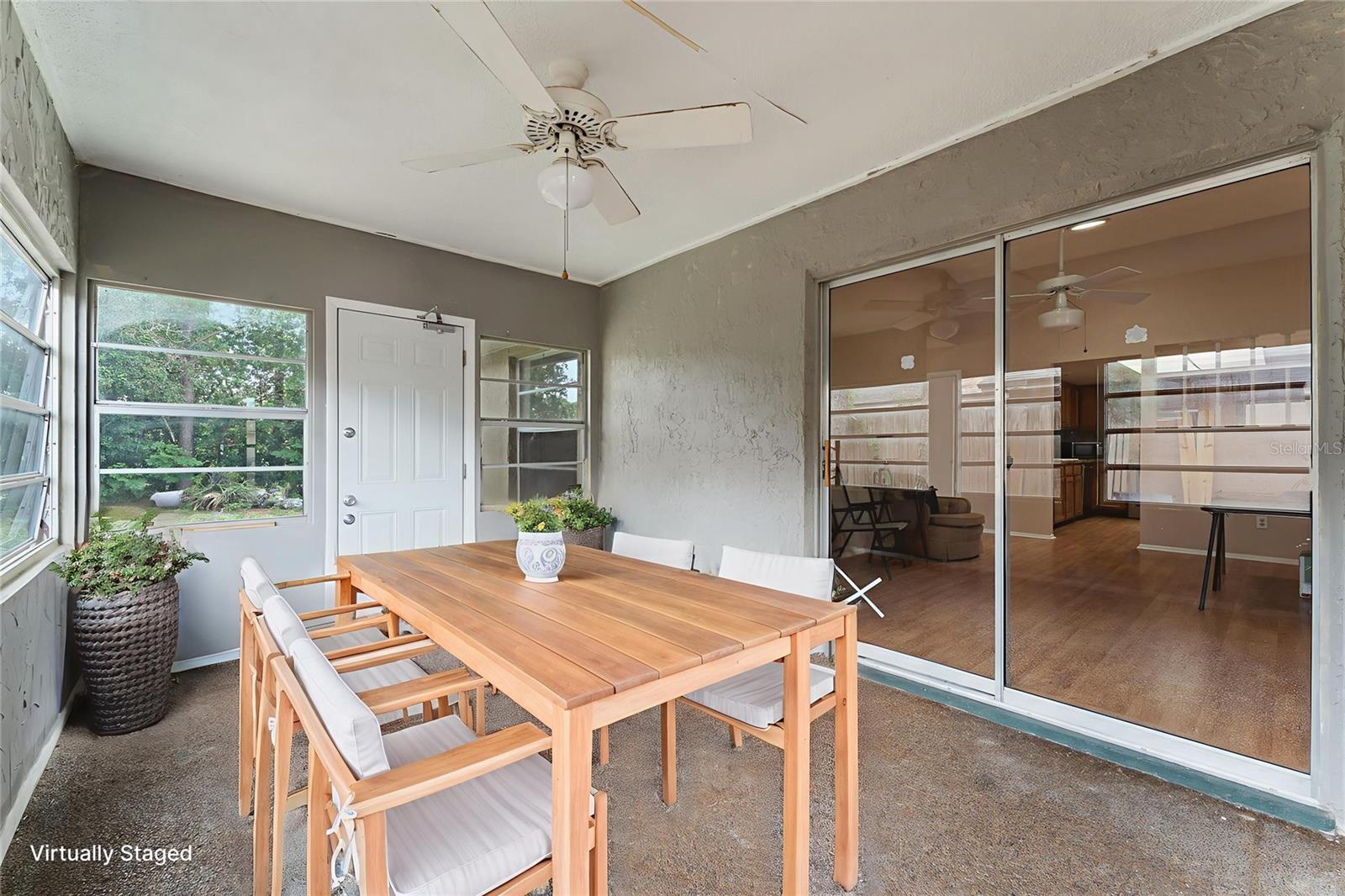 Image 31 of 49 For 1384 La Paloma Circle