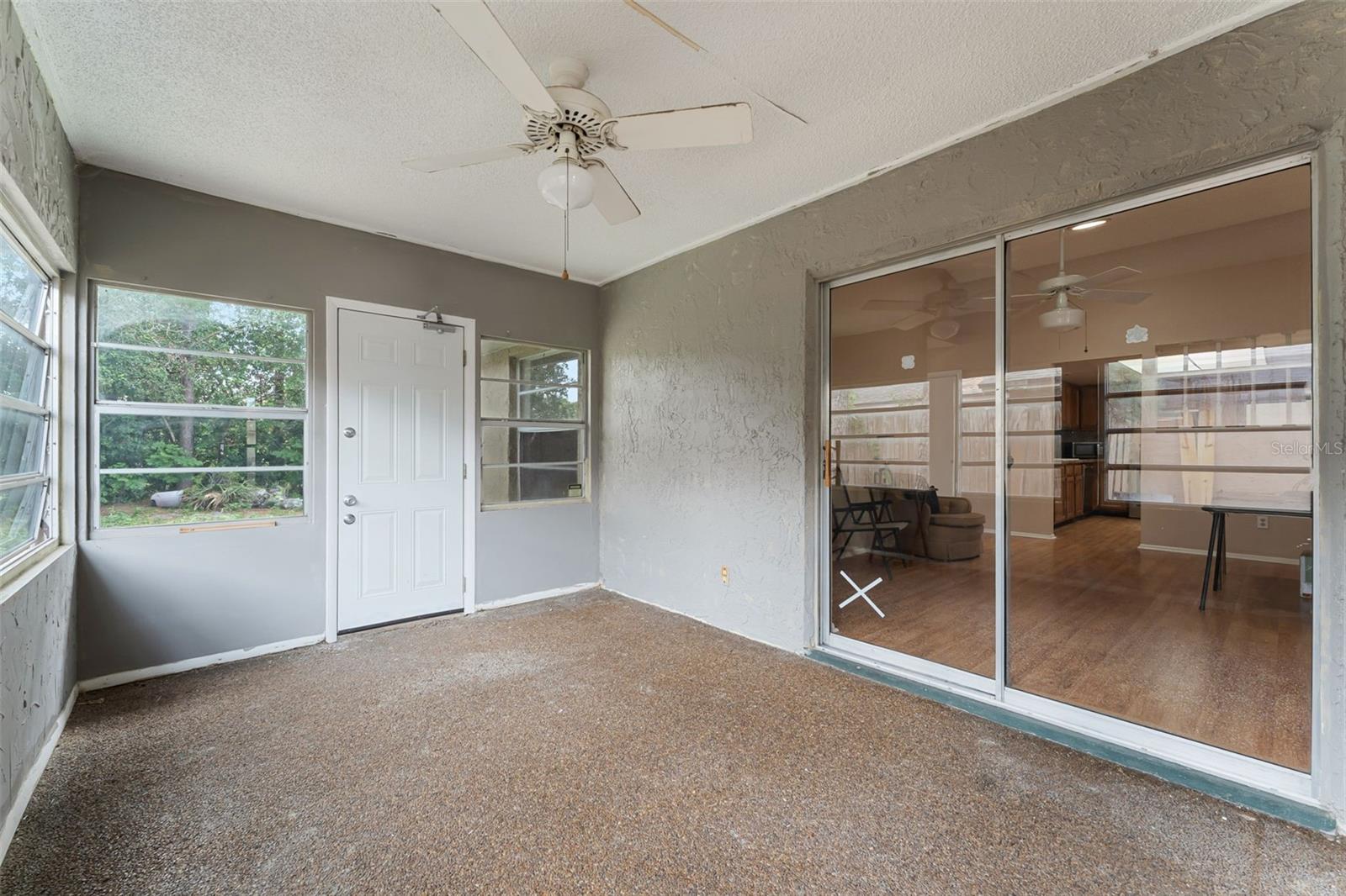 Image 32 of 49 For 1384 La Paloma Circle
