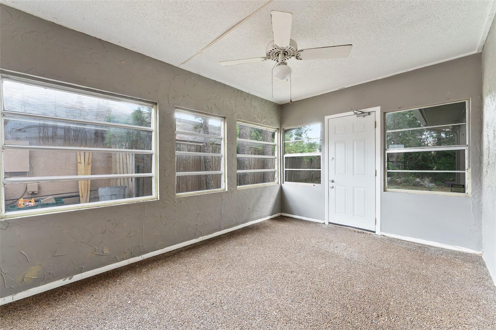 Image 34 of 49 For 1384 La Paloma Circle