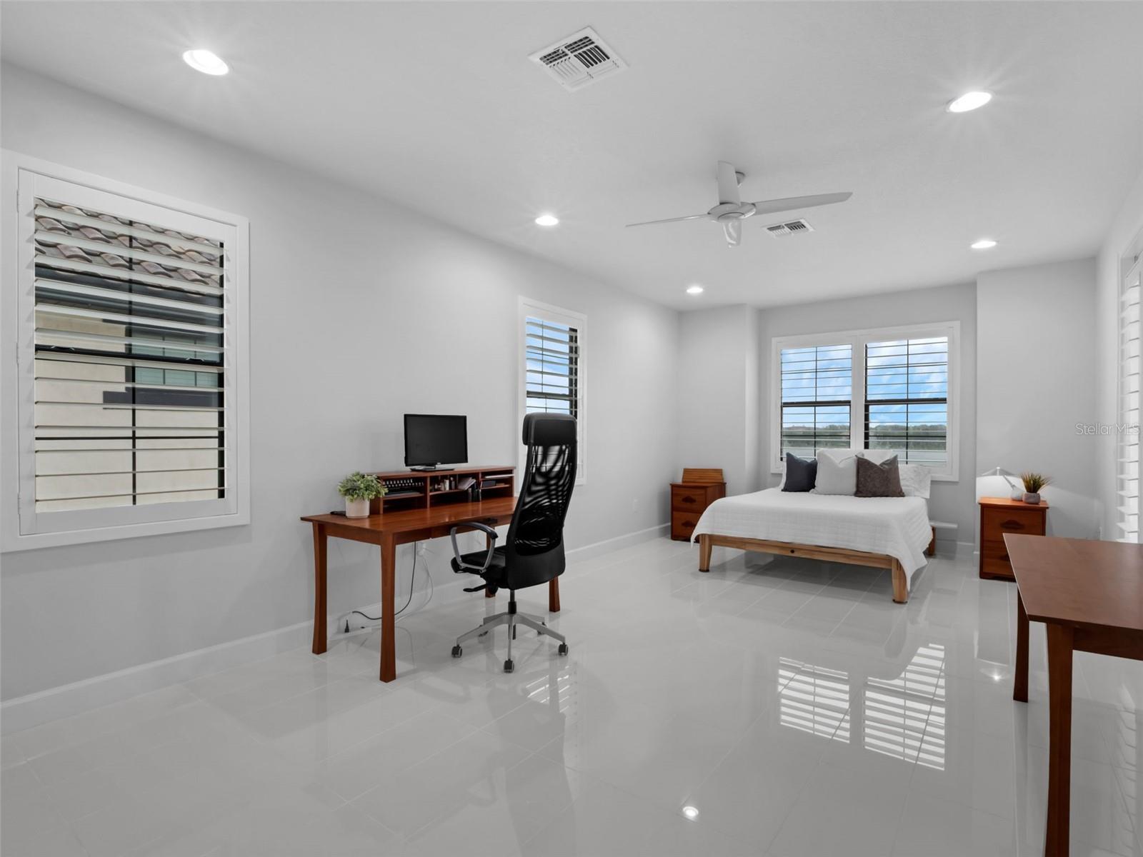 Image 12 of 68 For 7615 Toscana Boulevard