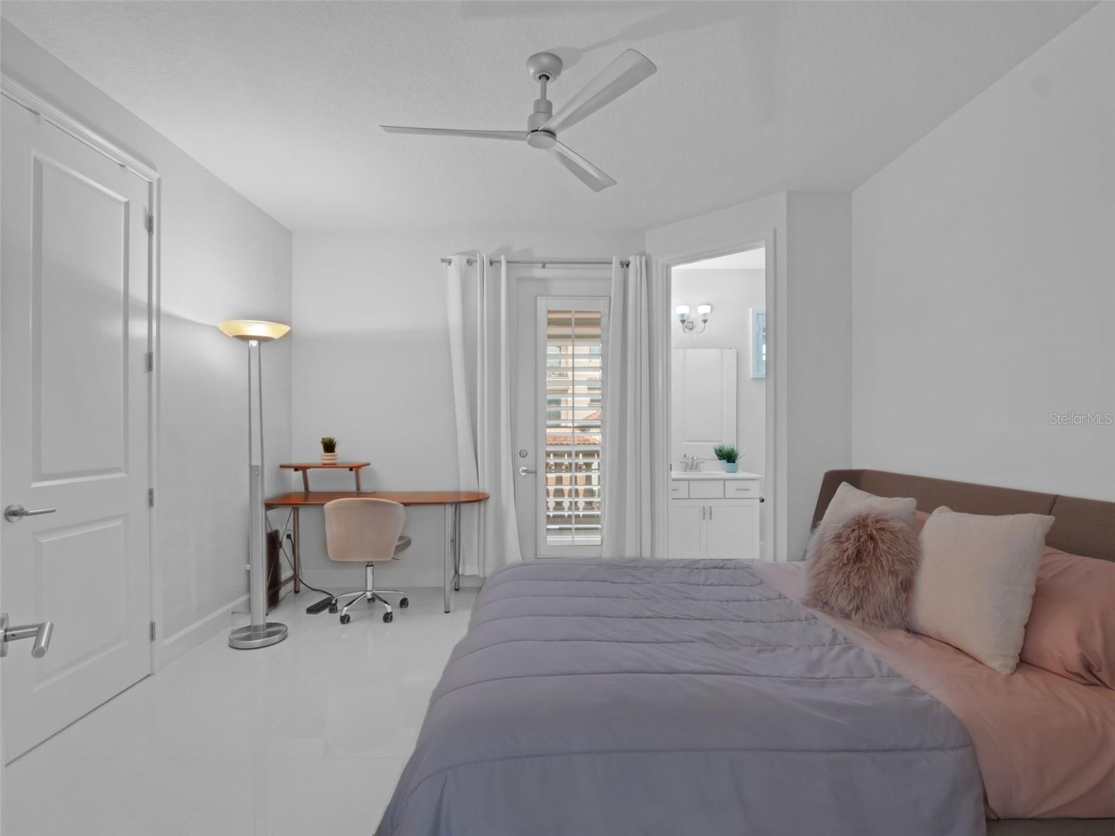 Image 33 of 68 For 7615 Toscana Boulevard