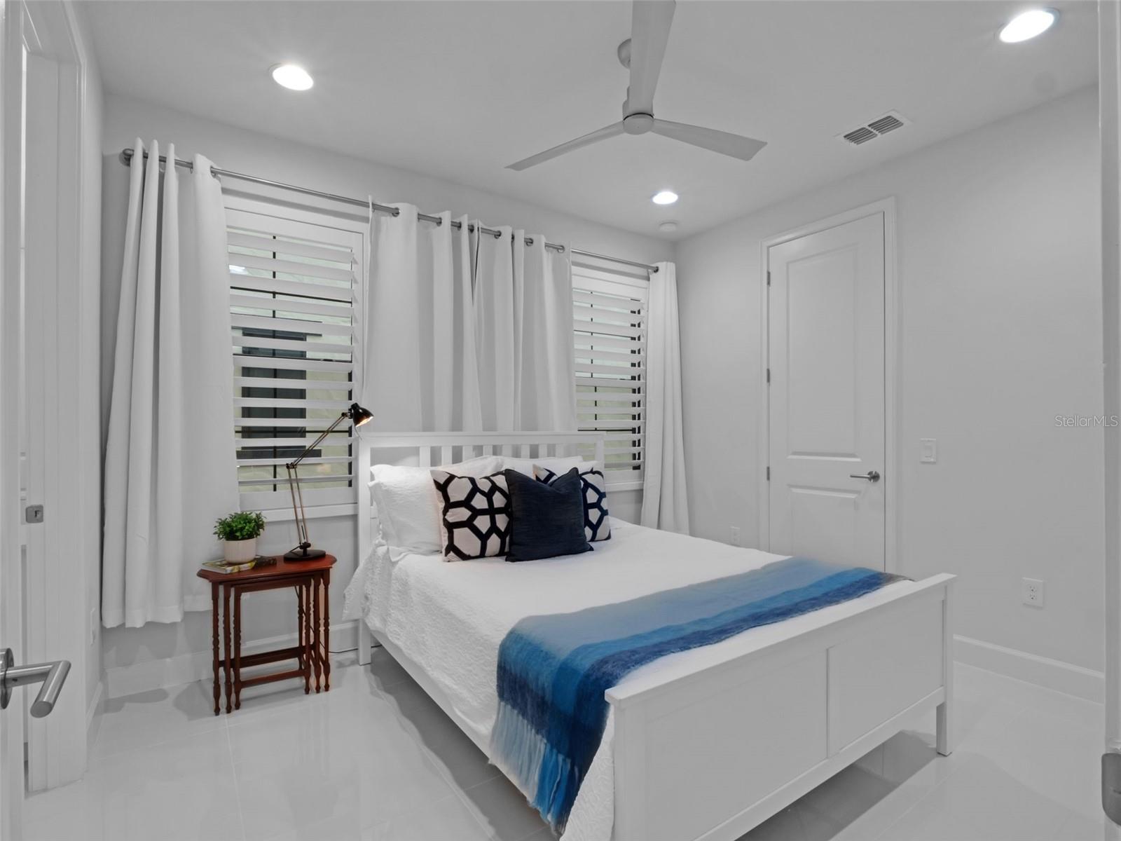 Image 35 of 68 For 7615 Toscana Boulevard