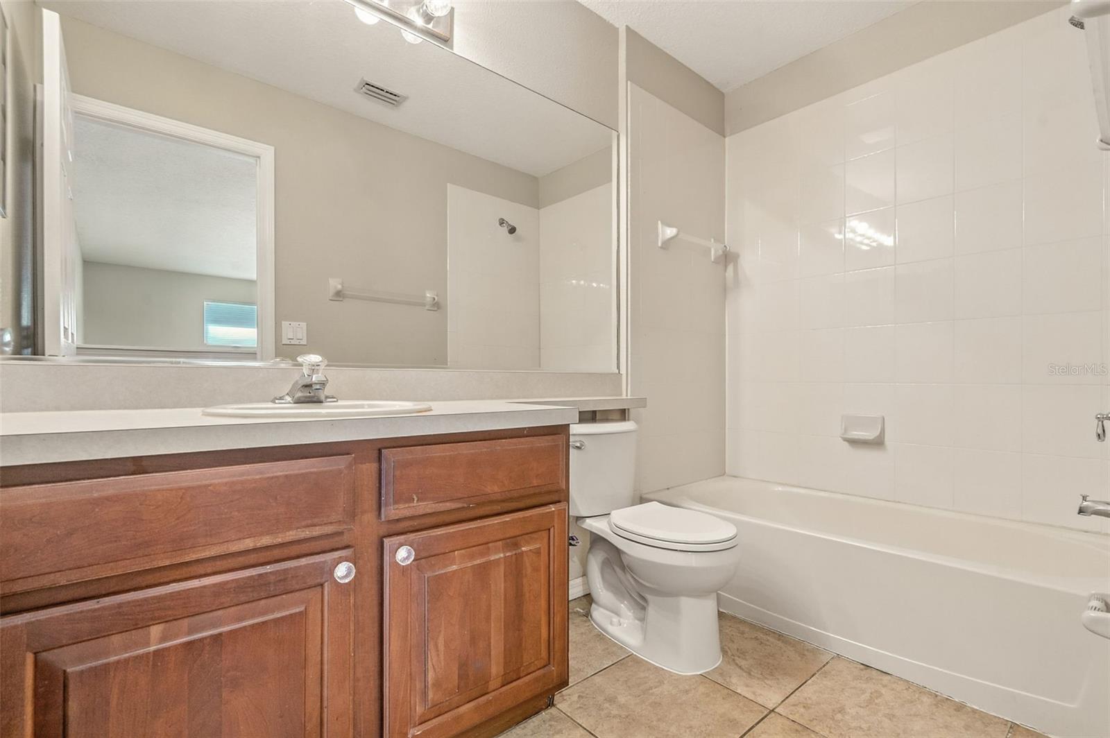 Image 32 of 46 For 306 36th Street Ne