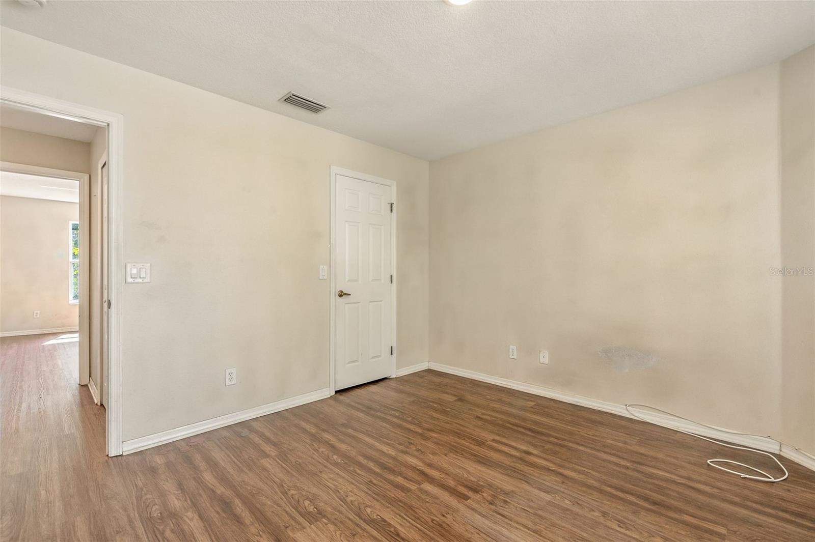 Image 33 of 46 For 306 36th Street Ne