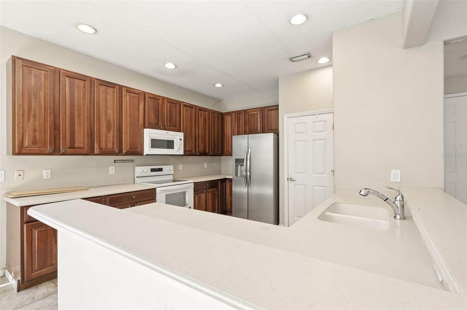Image 7 of 46 For 306 36th Street Ne