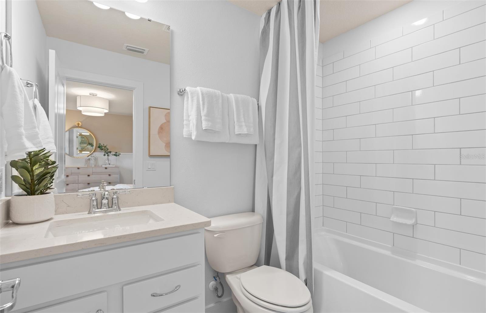 Image 18 of 22 For 3262 Ellsworth Avenue