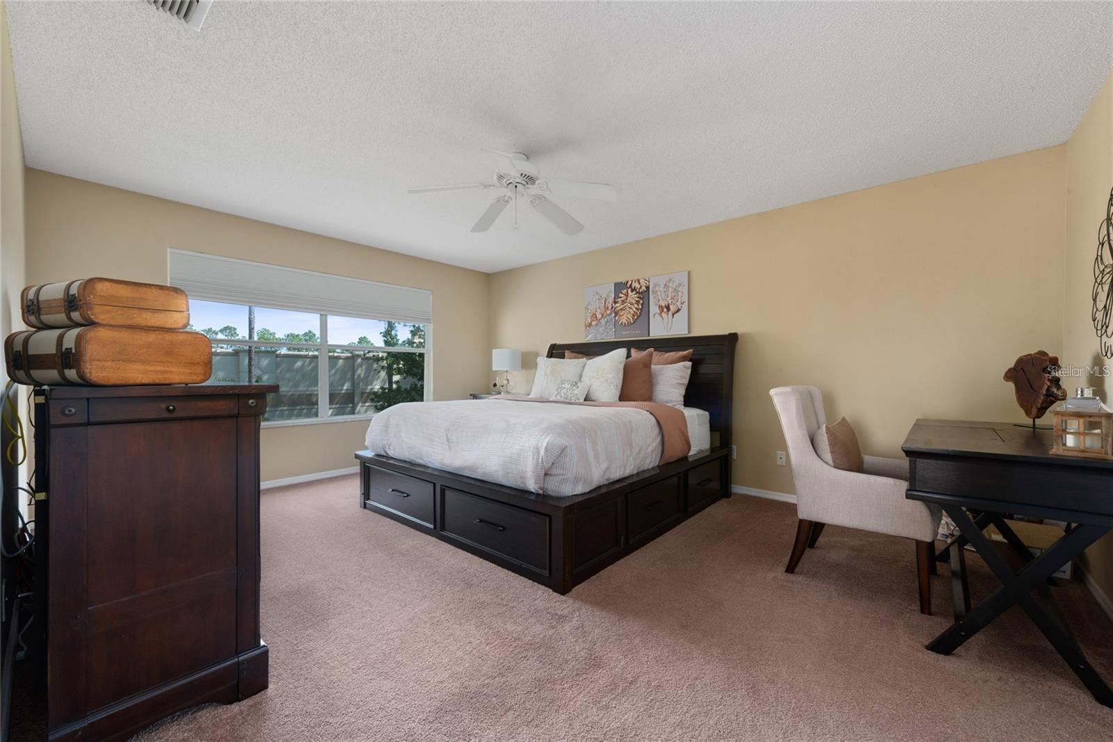 Image 20 of 34 For 5007 Bellthorn Drive