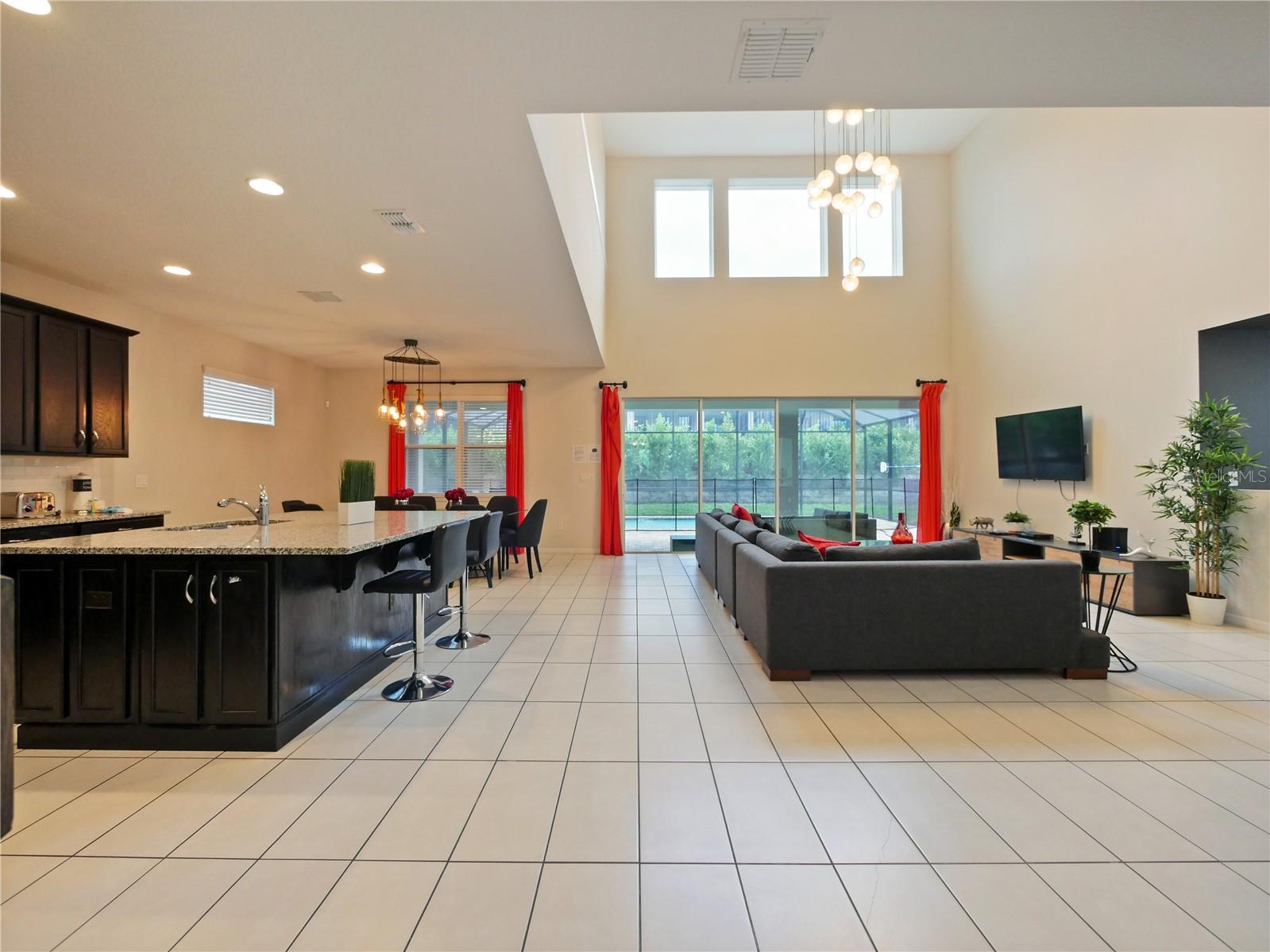 Image 6 of 32 For 1800 Sawyer Palm Place