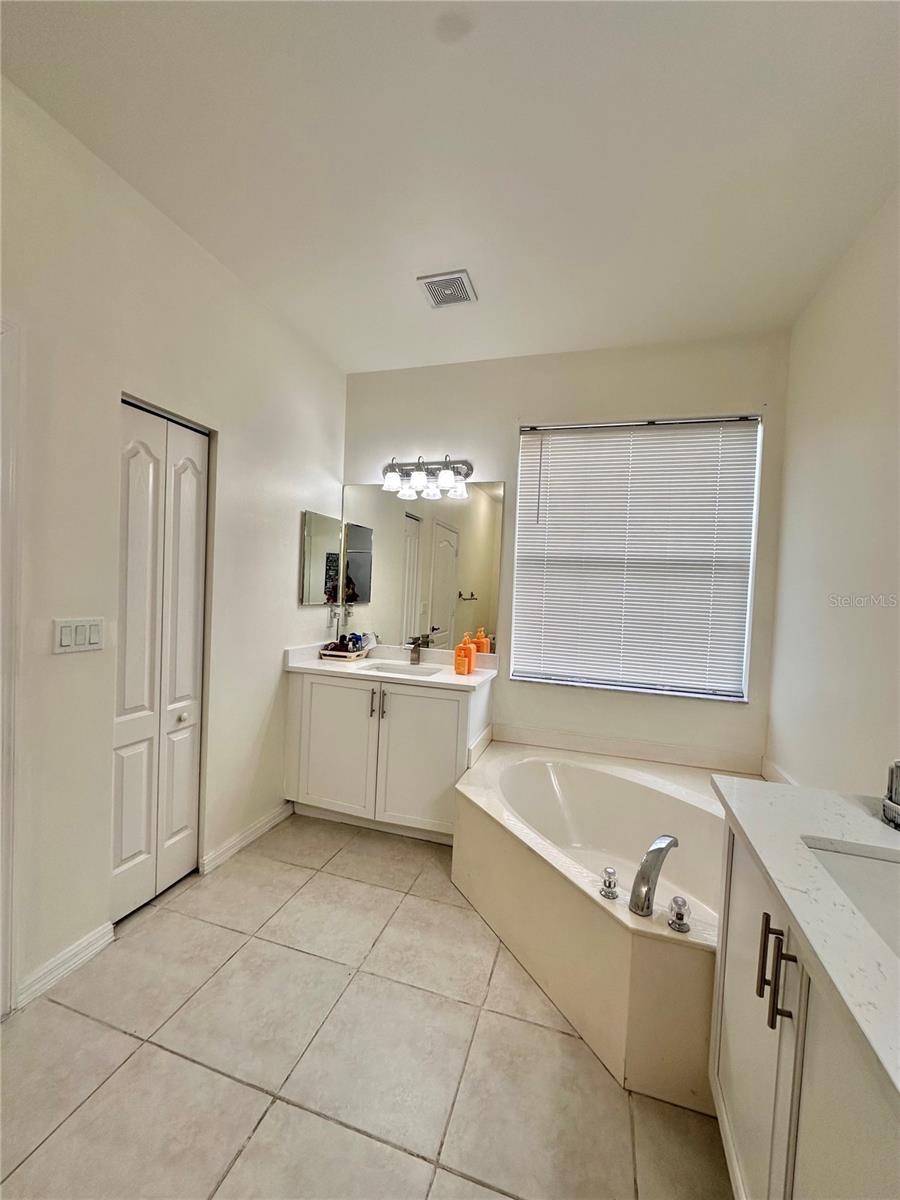 Image 16 of 21 For 10110 Chadwick Drive