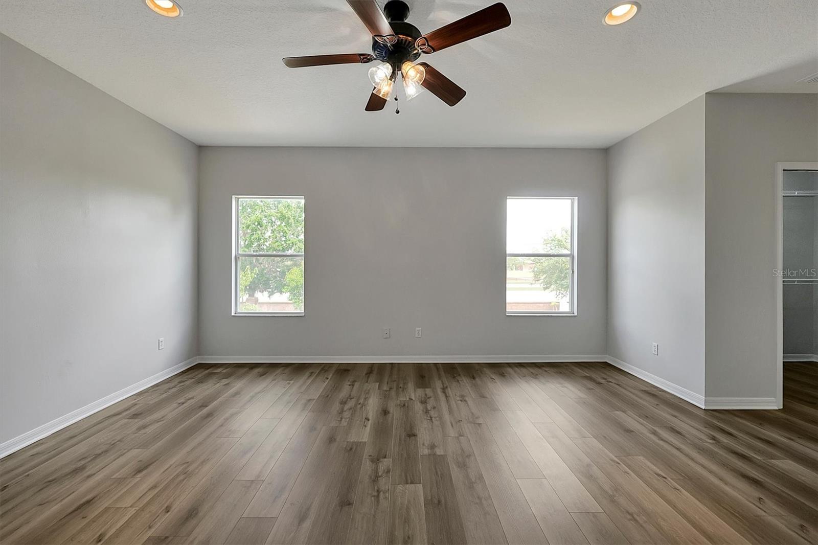 Image 16 of 40 For 9049 Edenshire Circle