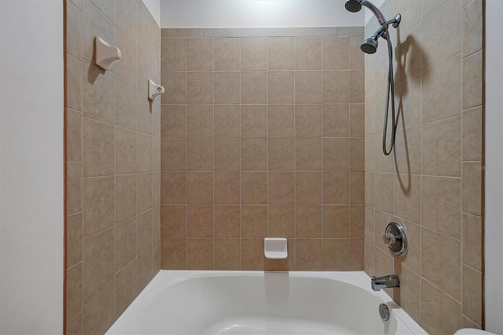 Image 25 of 40 For 9049 Edenshire Circle