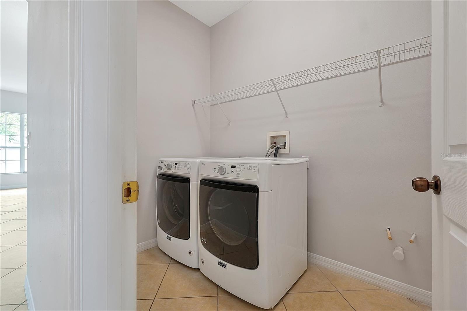 Image 35 of 40 For 9049 Edenshire Circle