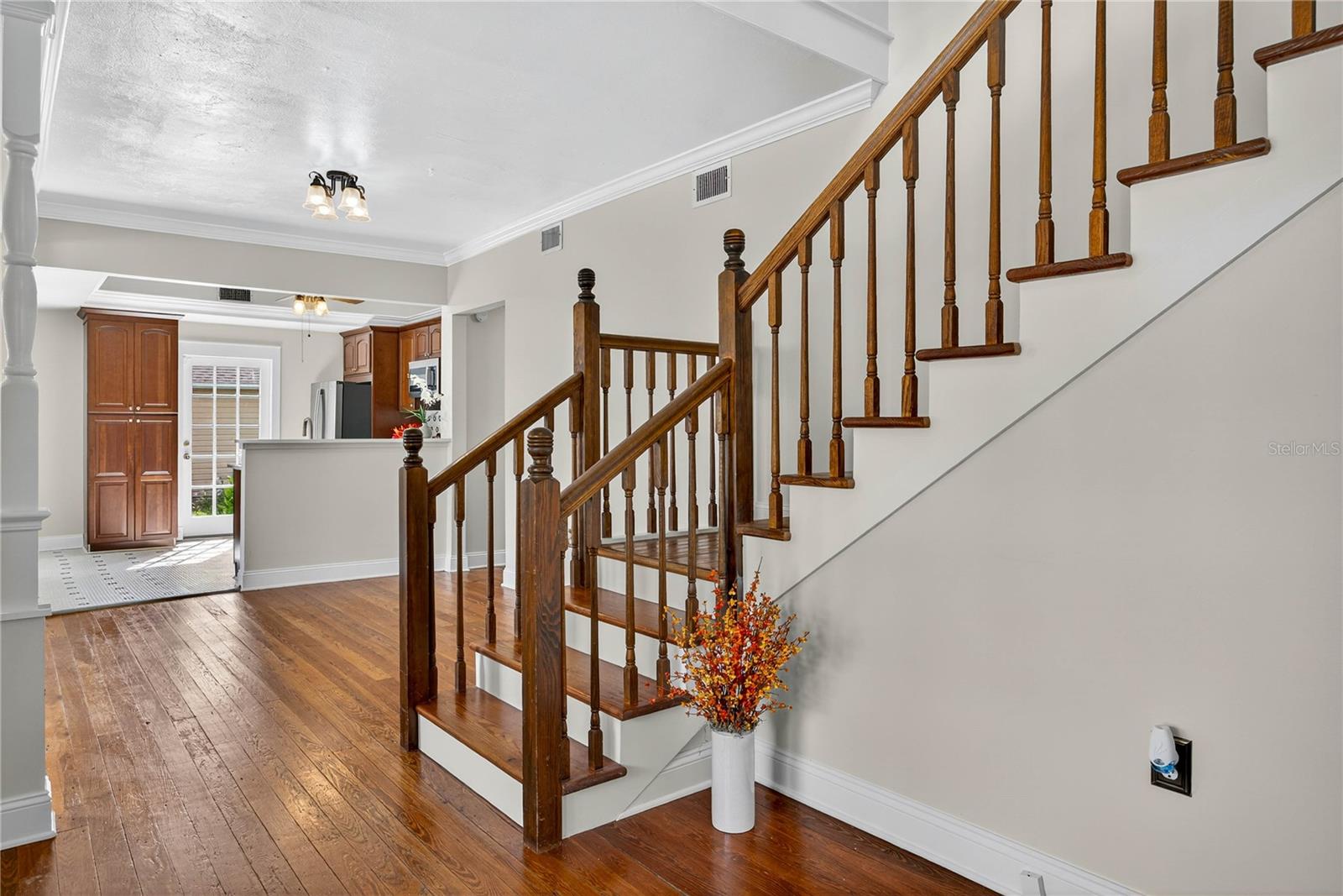 Image 11 of 51 For 601 Palmetto Avenue