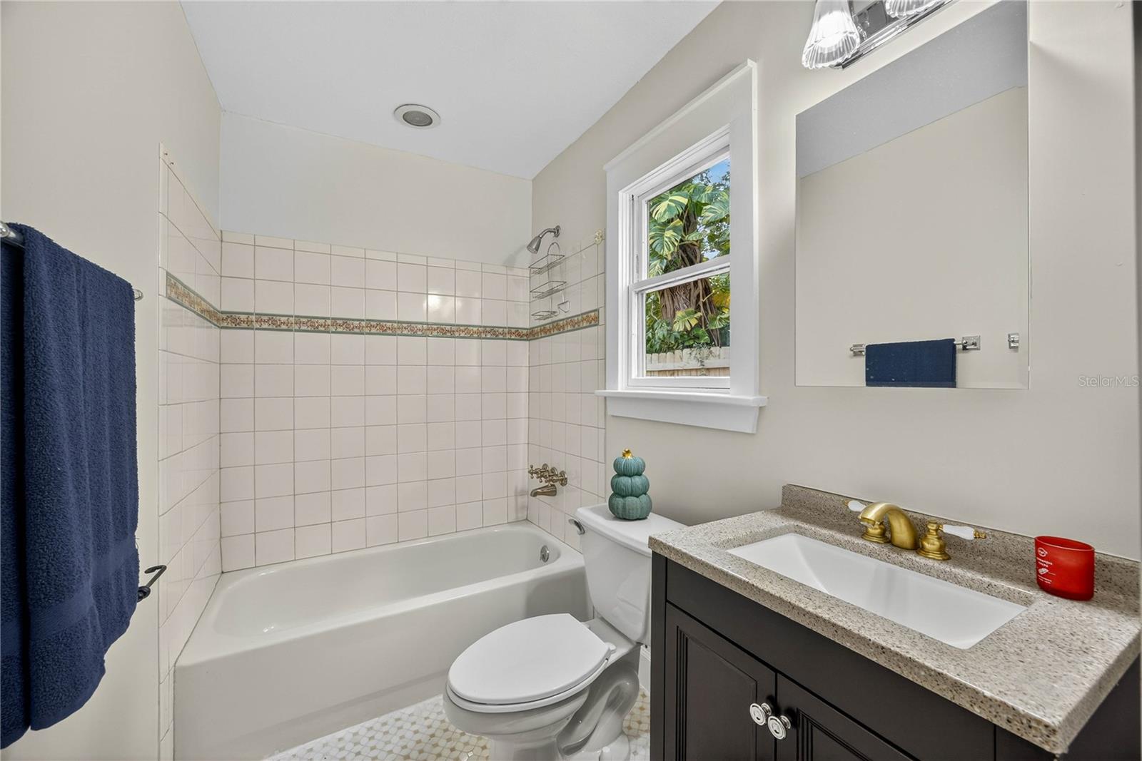 Image 20 of 51 For 601 Palmetto Avenue