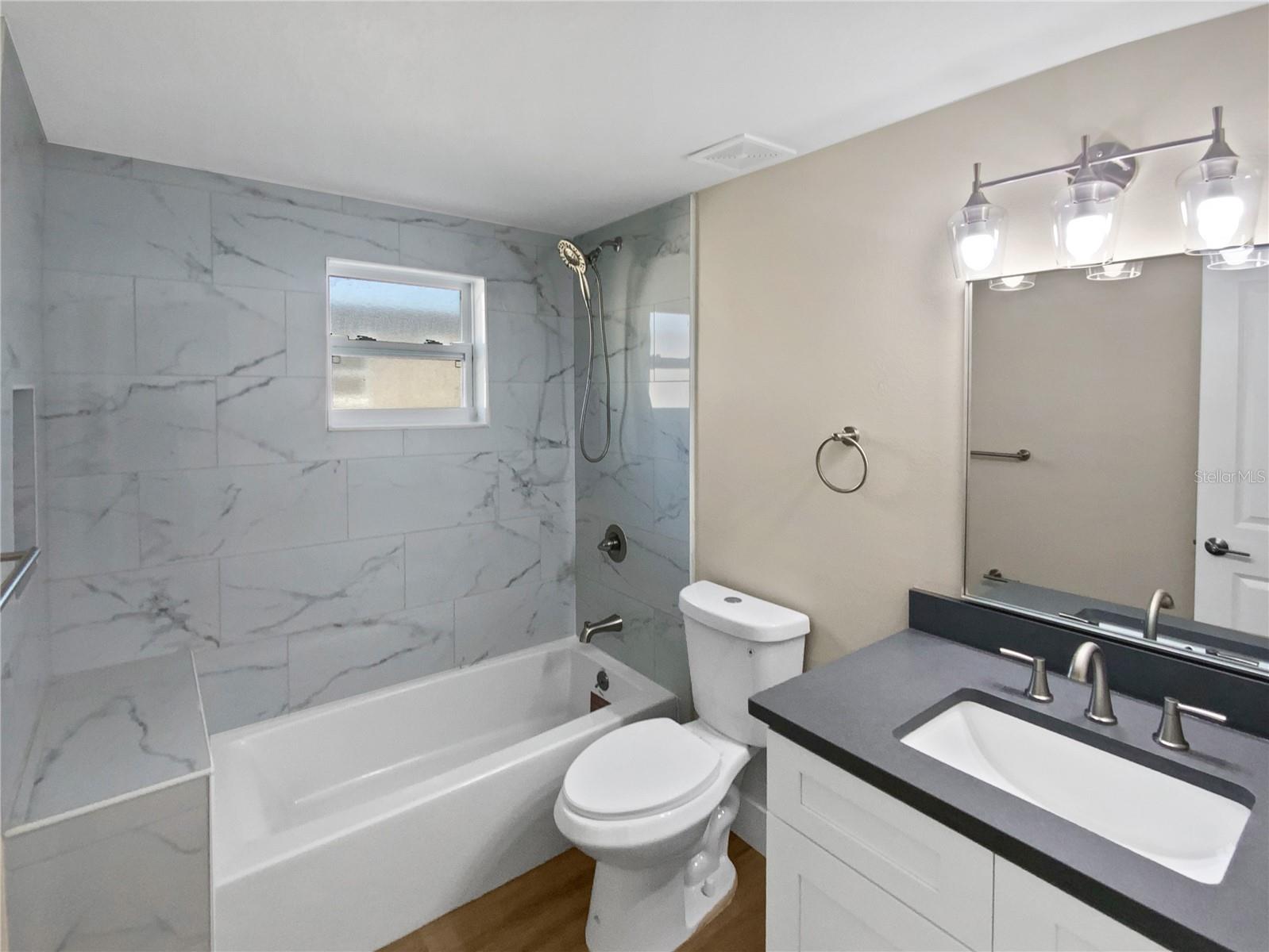 Image 22 of 38 For 7422 Yachtsman Drive