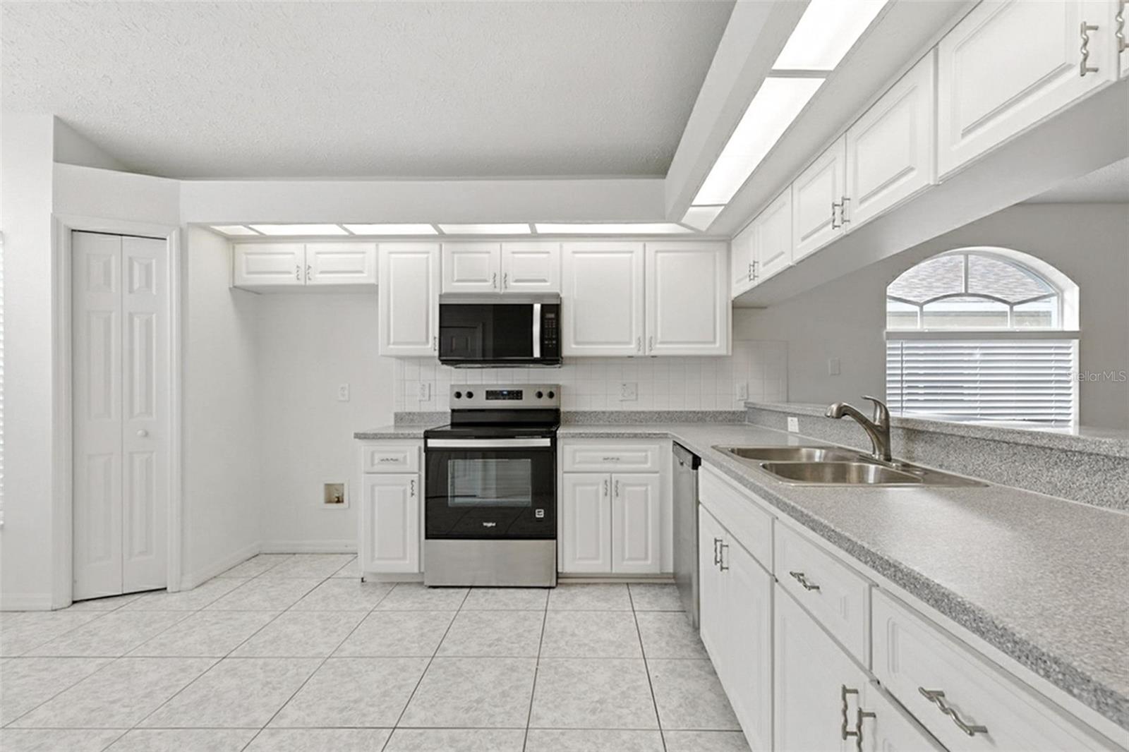 Image 6 of 43 For 7821 Floradora Drive