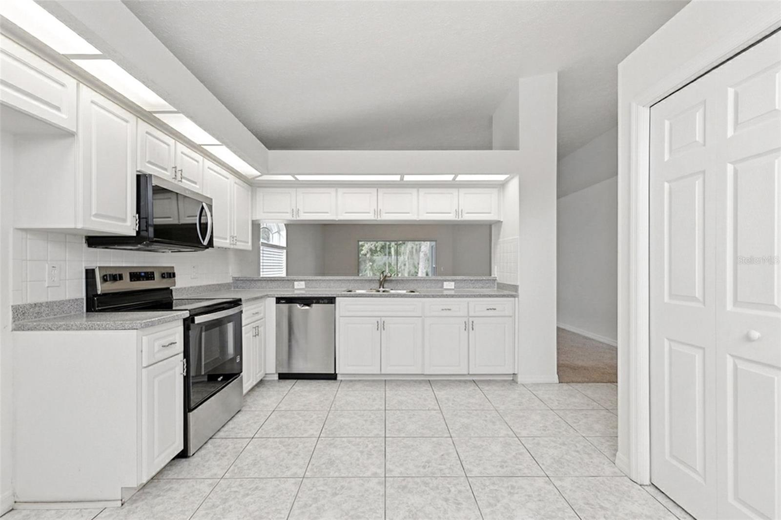 Image 7 of 43 For 7821 Floradora Drive