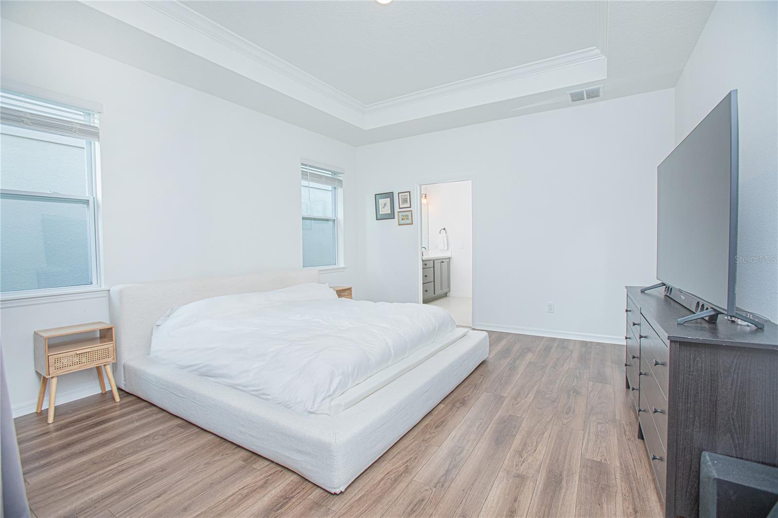 Image 10 of 32 For 786 Steerview Street