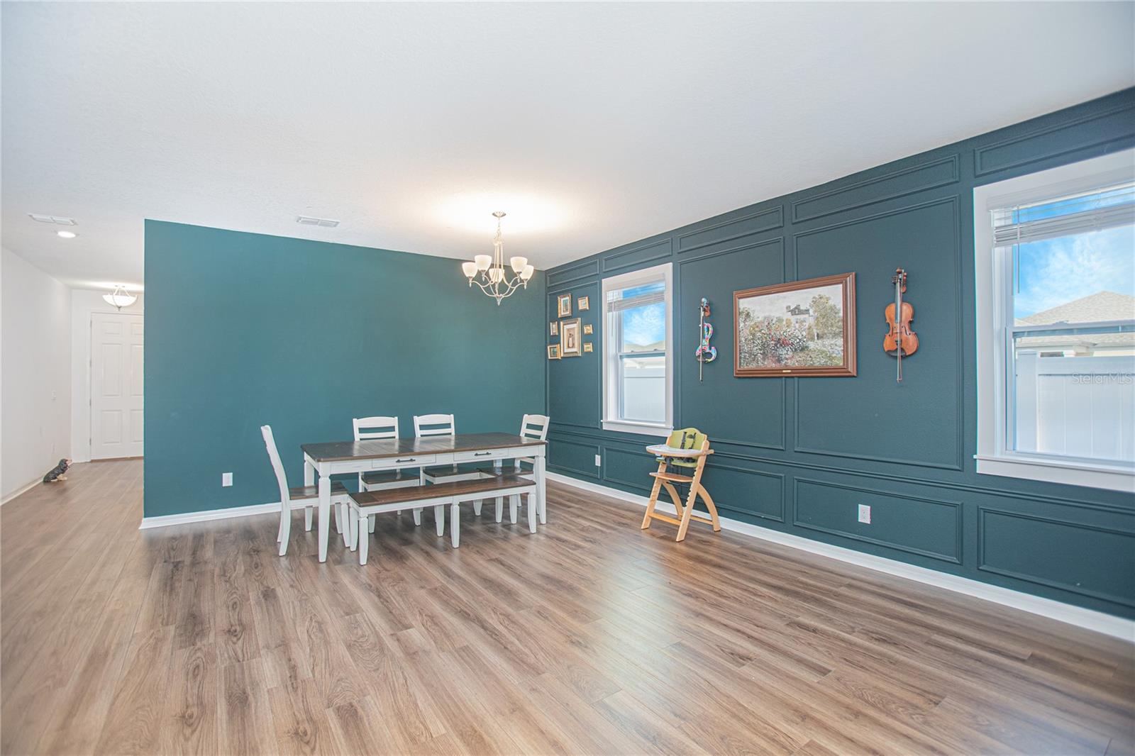 Image 23 of 32 For 786 Steerview Street