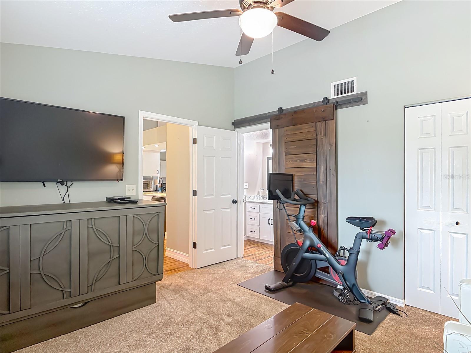 Image 16 of 28 For 442 Bouchelle Drive 304