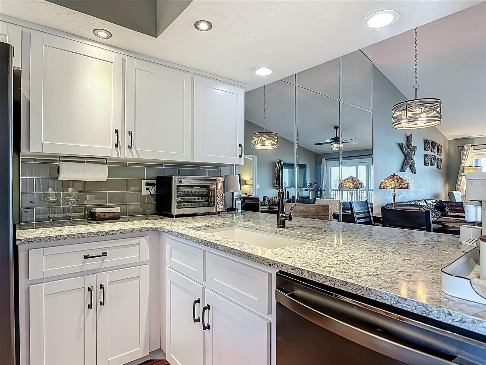 Image 4 of 28 For 442 Bouchelle Drive 304
