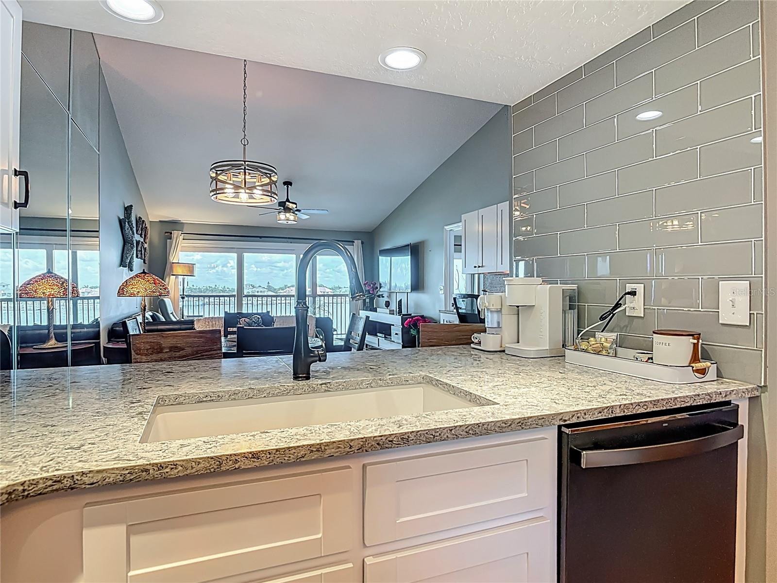 Image 6 of 28 For 442 Bouchelle Drive 304