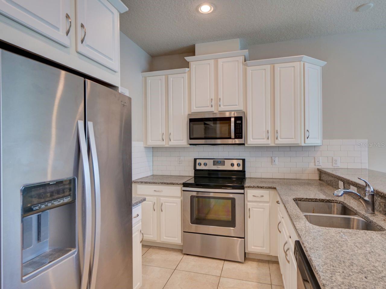 Image 6 of 30 For 2566 Amati Drive