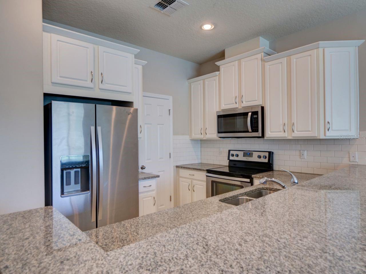 Image 7 of 30 For 2566 Amati Drive