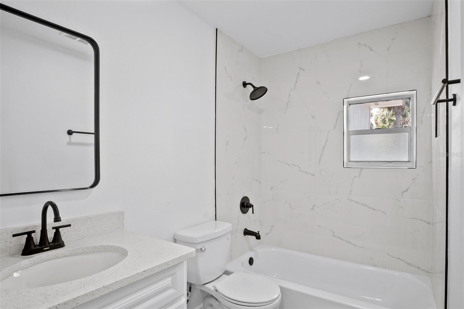 Image 12 of 21 For 1324 Powers Avenue