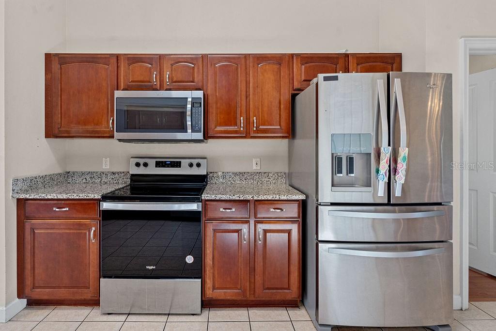 Image 14 of 32 For 9611 45 Avenue