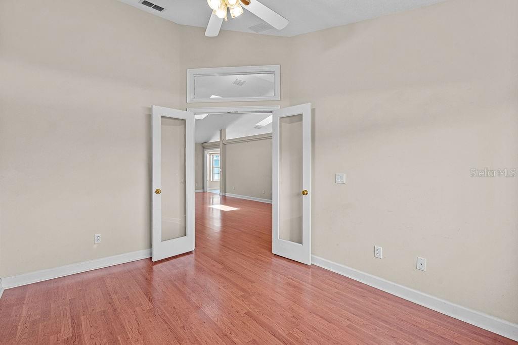 Image 8 of 32 For 9611 45 Avenue