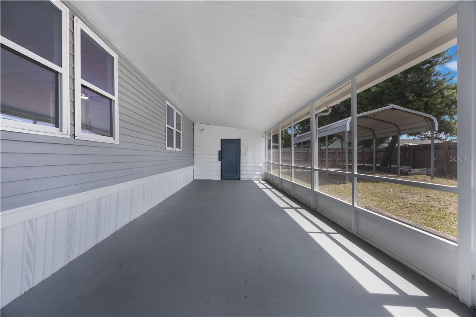 Image 33 of 53 For 2351 Temple Lane