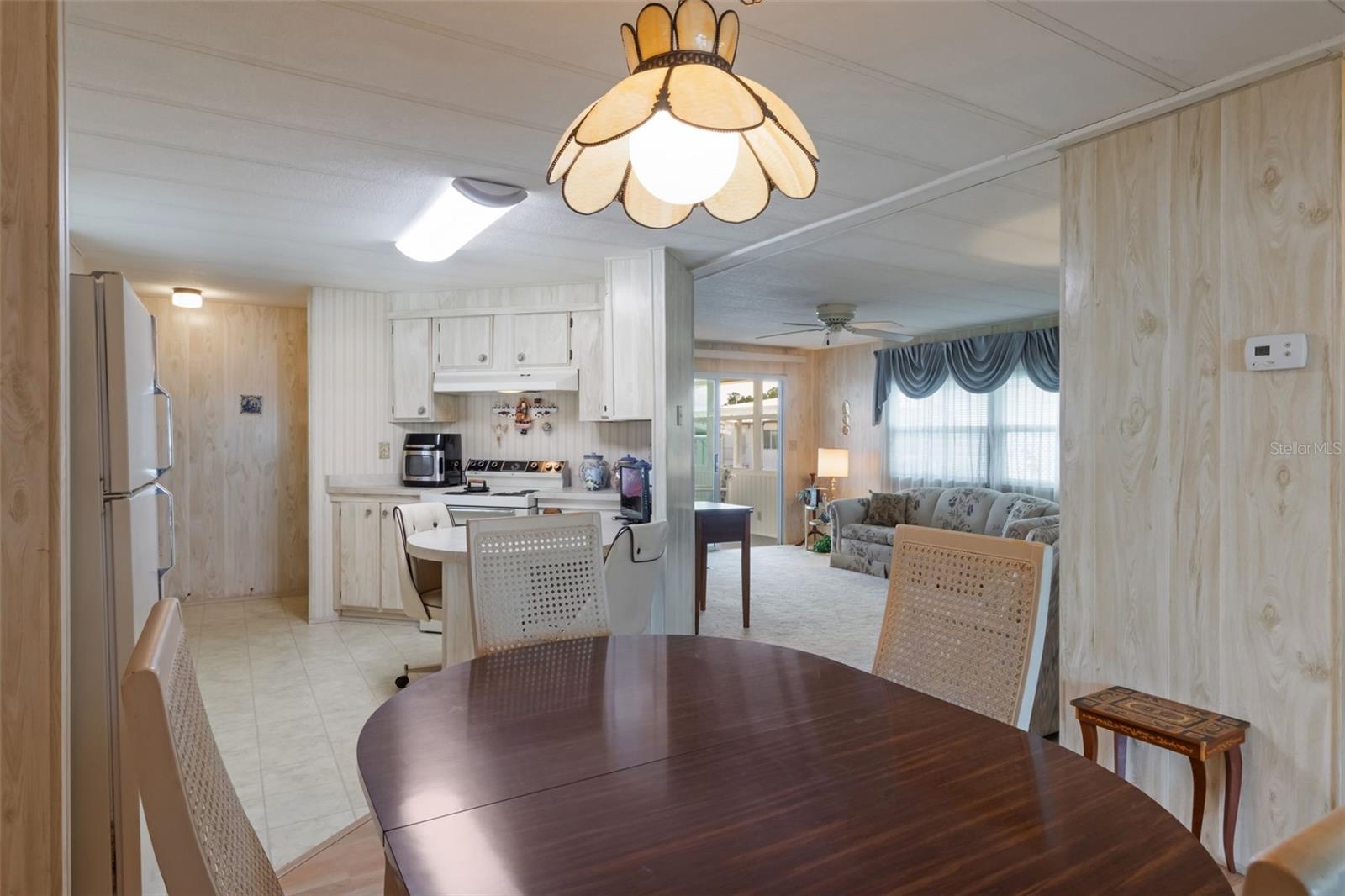 Image 6 of 27 For 4246 Cedarwood Street