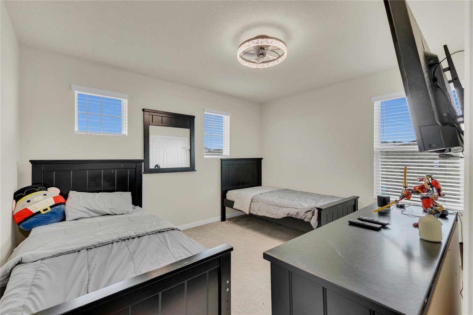 Image 13 of 30 For 1631 Aspen Avenue