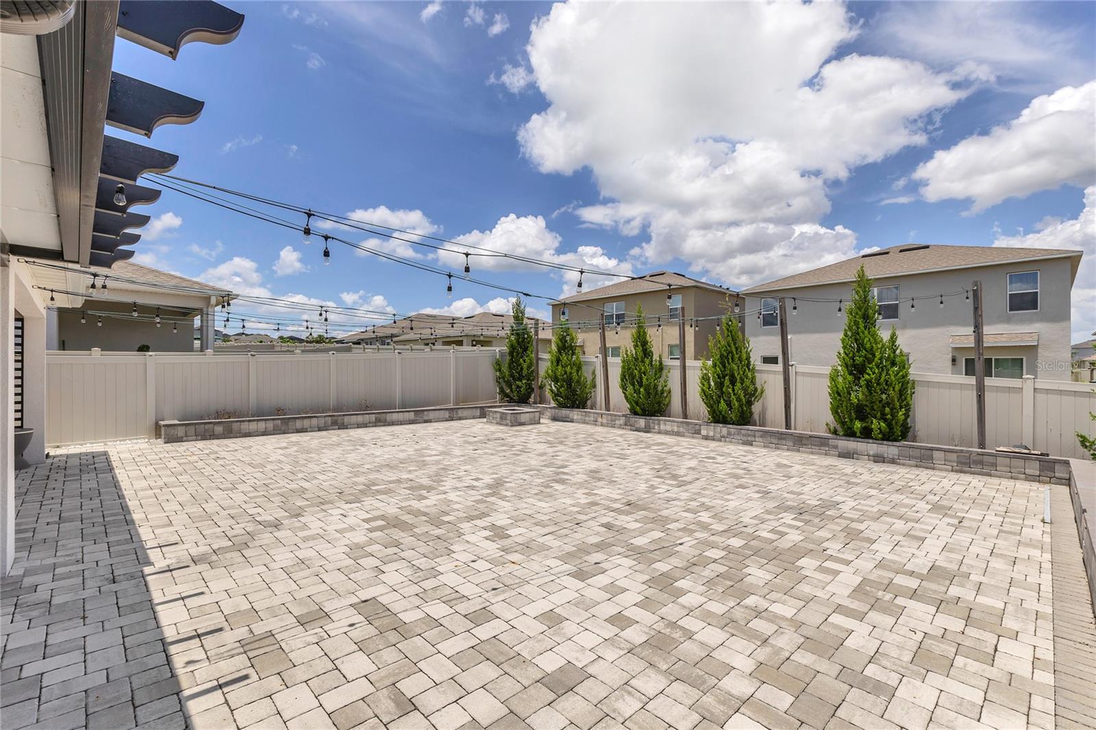 Image 26 of 30 For 1631 Aspen Avenue